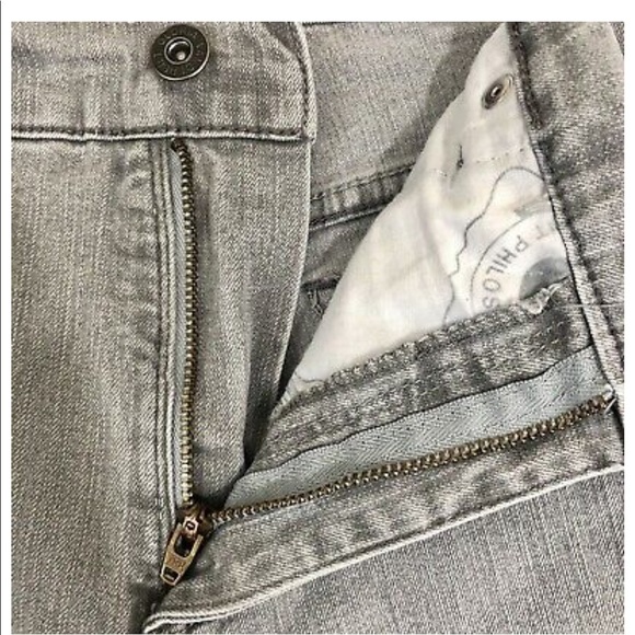 Gloria Vanderbilt Amanda Straight Leg Jeans 8 - Picture 6 of 8